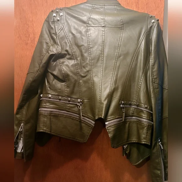 L&L Leisarely Life Collection Olive green Studded lined vegan leather jacket SzM - Picture 5 of 15